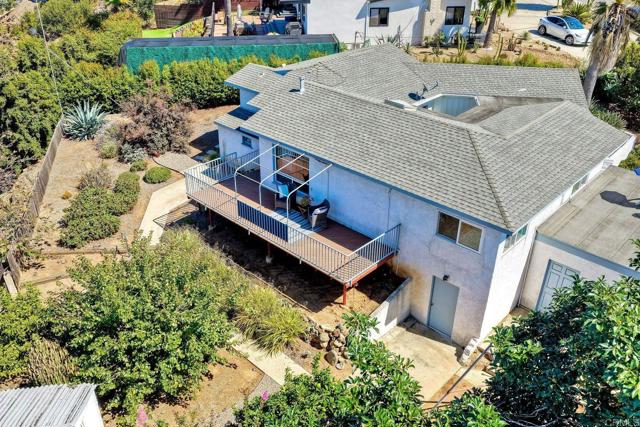 2428 Dunstan Street, Oceanside CA: https://media.crmls.org/mediaz/10661d65-7e57-4e9d-8e14-85f012408d37.jpg