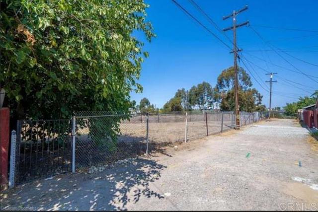 0 Dwight Street, San Diego CA: https://media.crmls.org/mediaz/10673681-c891-405a-baa5-a6a8eeb57ab2.jpg