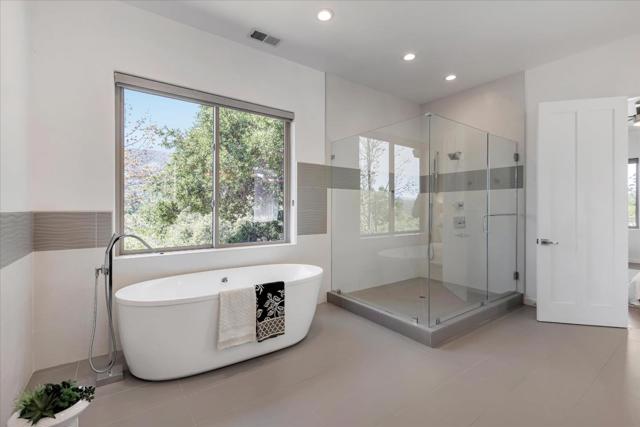 Image 50 of 75 For 18335 Lexington Drive
