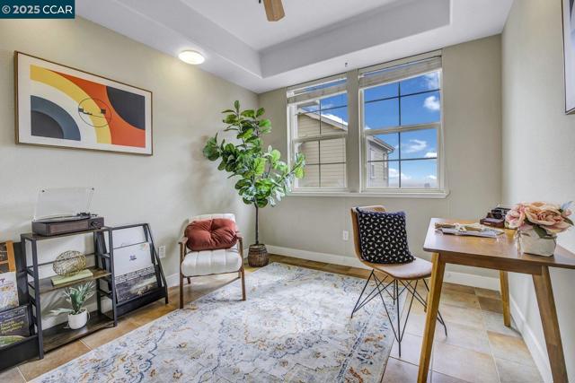 6130 Old Quarry Loop, Oakland CA: https://media.crmls.org/mediaz/1069fef7-dbe1-4270-aa6c-6af395db9a3f.jpg