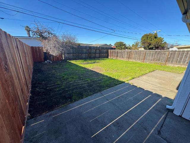 1443 Parsons Avenue, Salinas CA: https://media.crmls.org/mediaz/106ab217-5f9b-4cd4-b0c7-0e11fa7b08a2.jpg