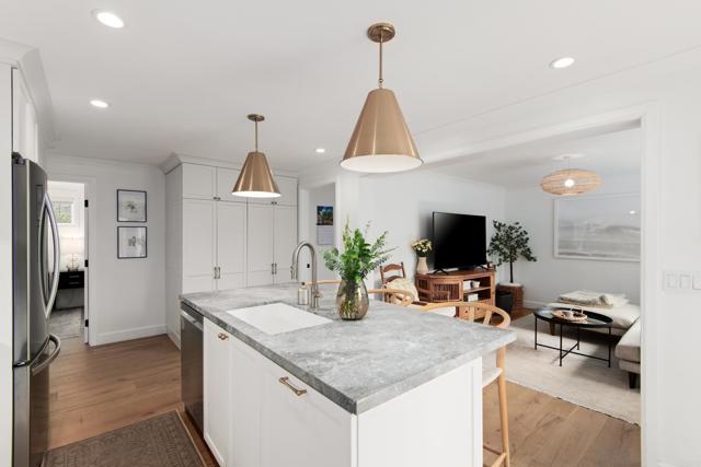 Image 22 of 34 For 937 3rd Street