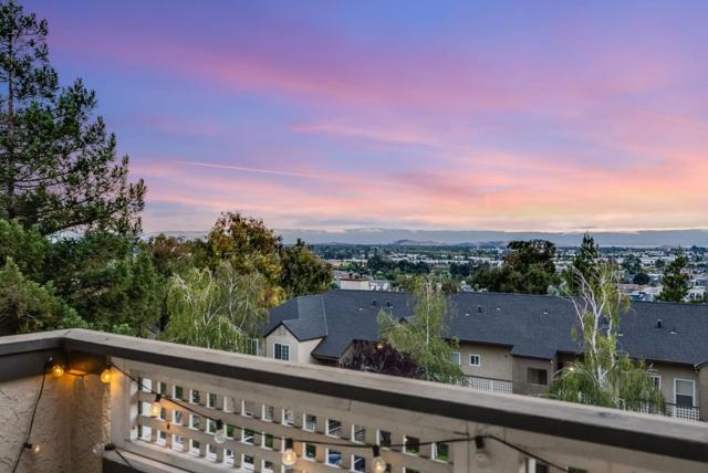 715 Heath Court, Hayward CA: https://media.crmls.org/mediaz/106c4986-ec27-4c56-a13d-8baa3420c925.jpg