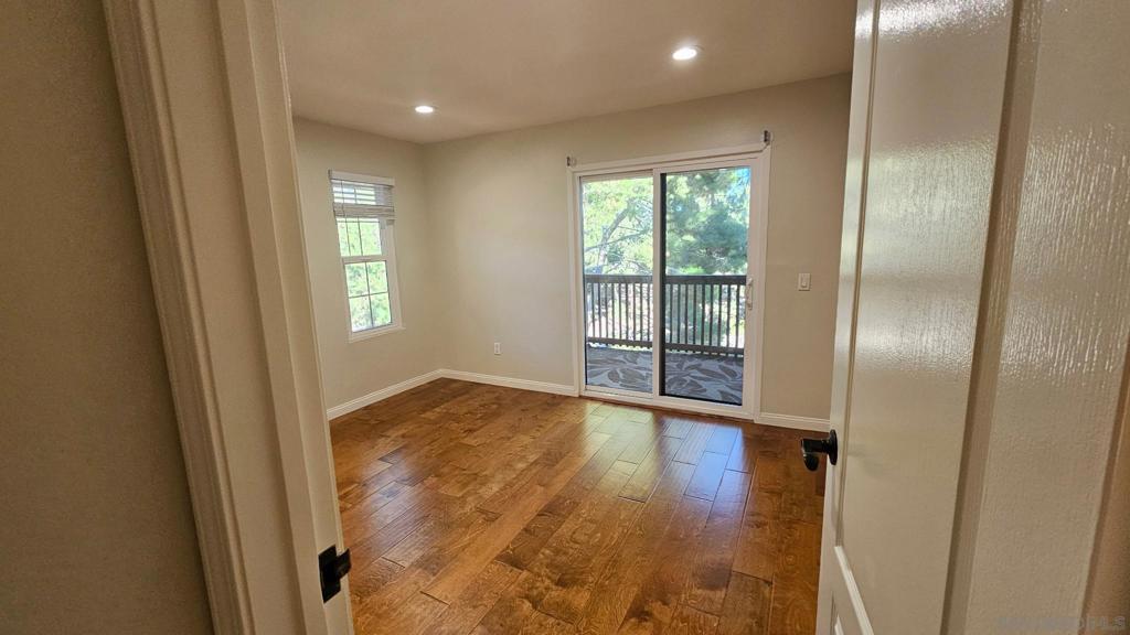 12091 Alta Carmel Ct - photo 15
