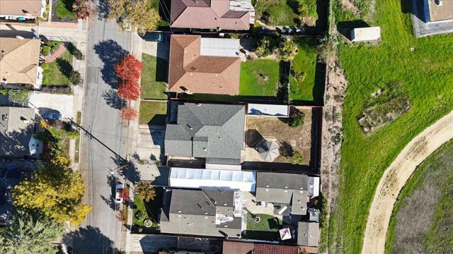 236 S Claremont Avenue, San Jose CA: https://media.crmls.org/mediaz/106d4e3a-a745-474a-93fc-ef9653d95e4b.jpg