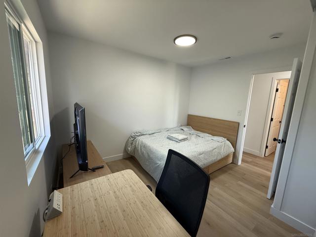 Details for 664 Carefree Dr  1, San Diego, CA 92114