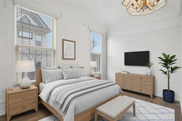 592 22nd Street, Oakland CA: https://media.crmls.org/mediaz/106e7ed4-f9ed-45fa-90c7-1fef22fef960.jpg