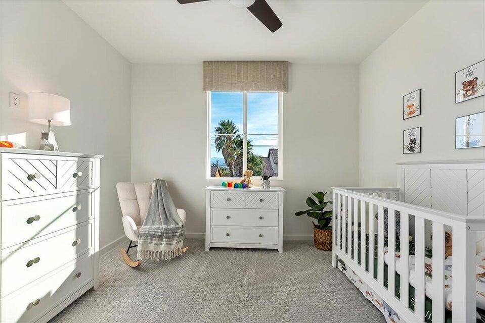 https://media.crmls.org/mediaz/106eb092-79c0-417d-8950-6216b3212861.jpg?preset=X-Large