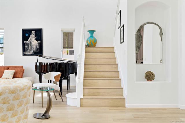 550 Echo Lane, San Marcos CA: https://media.crmls.org/mediaz/1070ebd1-b395-452a-b07b-89197dde7c45.jpg