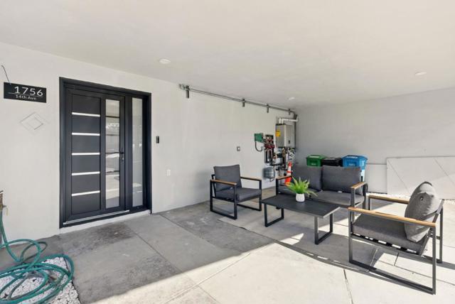 1756 14th Avenue, San Francisco CA: https://media.crmls.org/mediaz/10715b5a-57d7-4d17-87c7-59894a2d8297.jpg