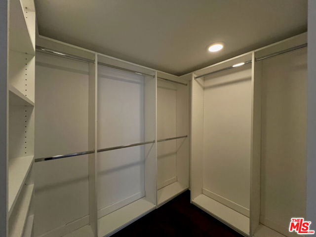 7249 Franklin Avenue, Los Angeles CA: https://media.crmls.org/mediaz/1073a8de-cbc0-4088-b6a7-8b6c9773cbea.jpg