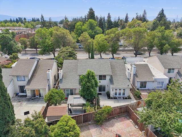 1040 N Capitol Avenue, San Jose CA: https://media.crmls.org/mediaz/1073af83-f8bf-4da5-b7aa-3265ca5e893d.jpg