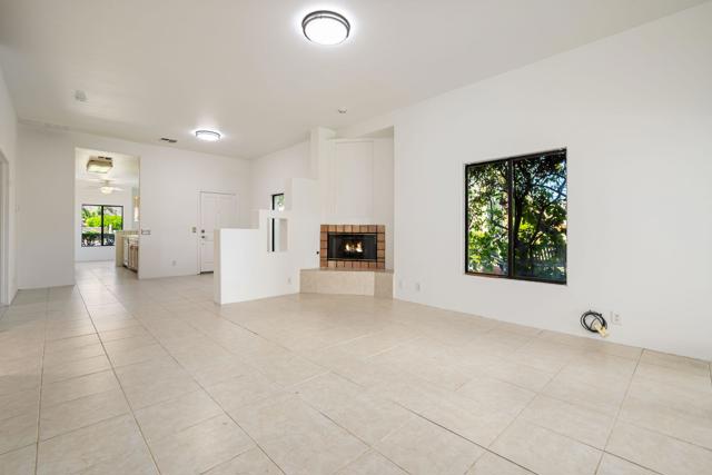 Image 19 of 59 For 51770 Eisenhower Drive