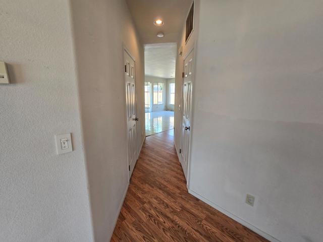 1204 Pickford Way, Salinas CA: https://media.crmls.org/mediaz/10755a96-4f8f-4208-97a3-07b4a91b7af0.jpg