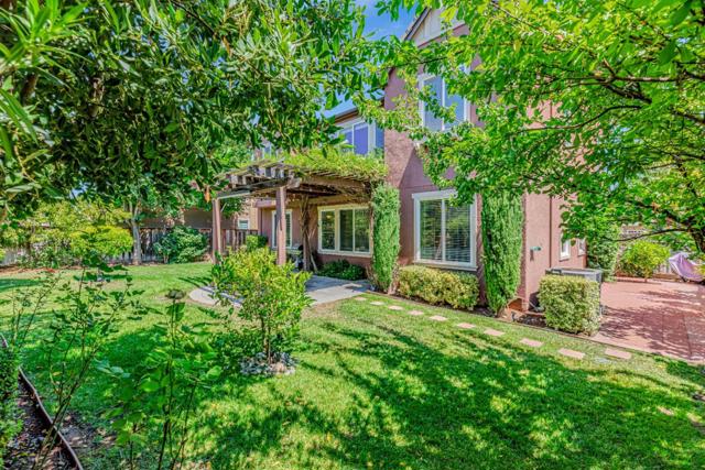 5871 Masoni Place, Gilroy CA: https://media.crmls.org/mediaz/10761a24-46e2-4aa5-91f7-60fa40564d90.jpg