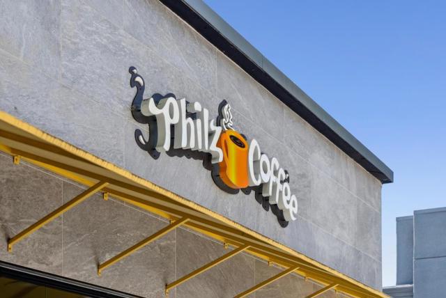 851 Nevada Avenue, San Jose CA: https://media.crmls.org/mediaz/107621af-1e50-43a0-96c6-e1f95534bb92.jpg