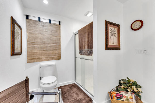 527 Jade Lane, Palm Springs CA: https://media.crmls.org/mediaz/10766a13-6a3a-434c-ab52-352d606109ad.jpg