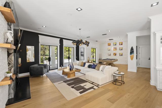 Image 18 of 70 For 14296 Dalia Drive