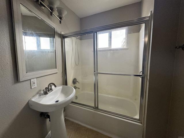 Photo #8: PTP2402310 Listing 