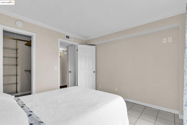 470 N N Civic Drive, Walnut Creek CA: https://media.crmls.org/mediaz/107848bf-97dd-4b42-8960-fc46c6e7c0e6.jpg