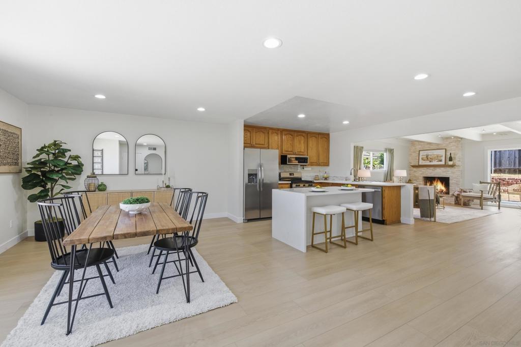 8595 Flanders Dr - photo 6