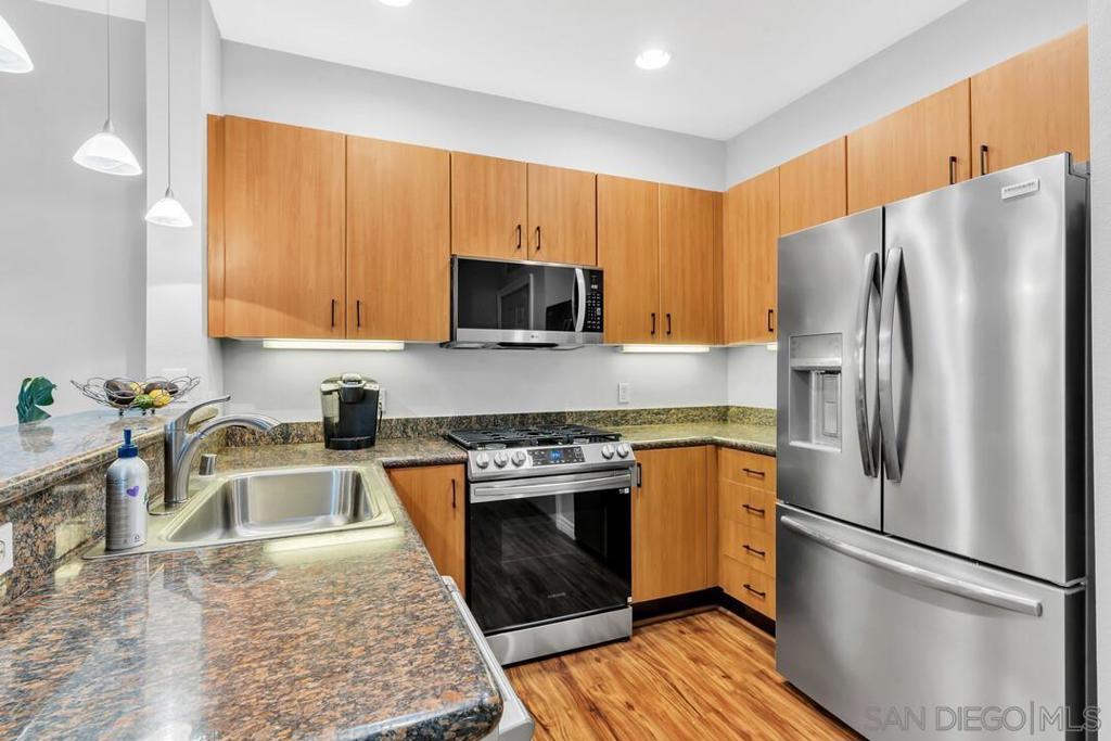 1400 Broadway - photo 4