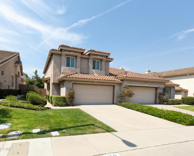 5247 San Francesca, Camarillo CA: https://media.crmls.org/mediaz/107a3f08-bb03-41b2-b57f-ca4c17163727.jpg