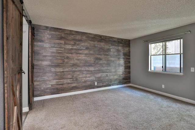 5829 San Juan Avenue, Citrus Heights CA: https://media.crmls.org/mediaz/107b4e1e-66a1-4b3b-a212-3a1640cef200.jpg