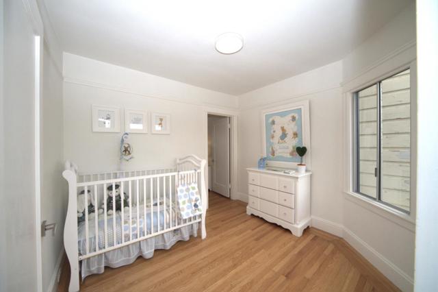 2306 32ND Avenue, San Francisco CA: https://media.crmls.org/mediaz/107bd11b-8f5f-48bb-8b9f-c6217bc2d97d.jpg