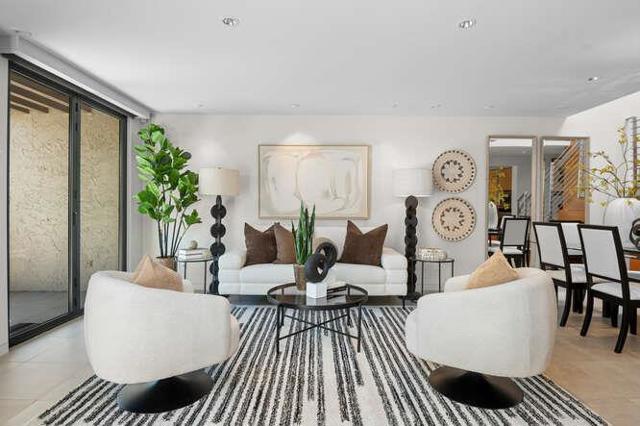 131 El Pinar, Los Gatos CA: https://media.crmls.org/mediaz/107d8c99-e5d4-44df-887c-2c43d83044ec.jpg