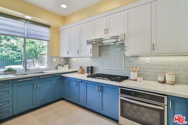 2857 Limestone Drive, Thousand Oaks CA: https://media.crmls.org/mediaz/107e2344-d158-4a72-b81f-580c0535aca7.jpg
