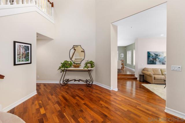 4753 Gabriel Way, La Mesa CA: https://media.crmls.org/mediaz/107e3515-9b10-4755-b45d-9fd4962e1aed.jpg