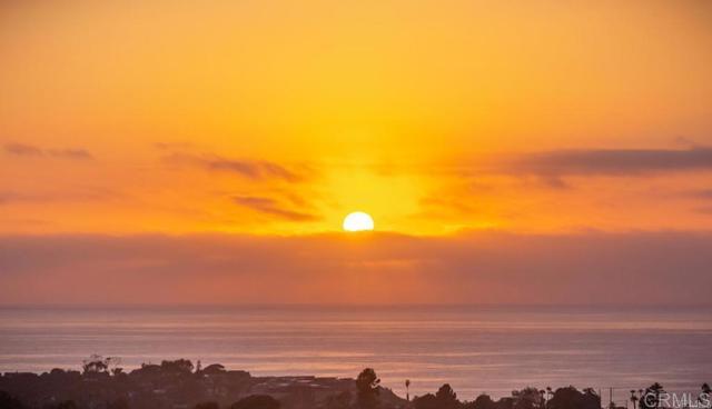Detail Gallery Image 30 of 31 For 1808 Amalfi Dr, Encinitas,  CA 92024 - 4 Beds | 2/1 Baths