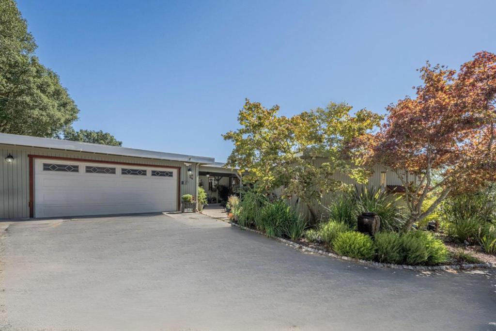 30 Pacific View Terrace
