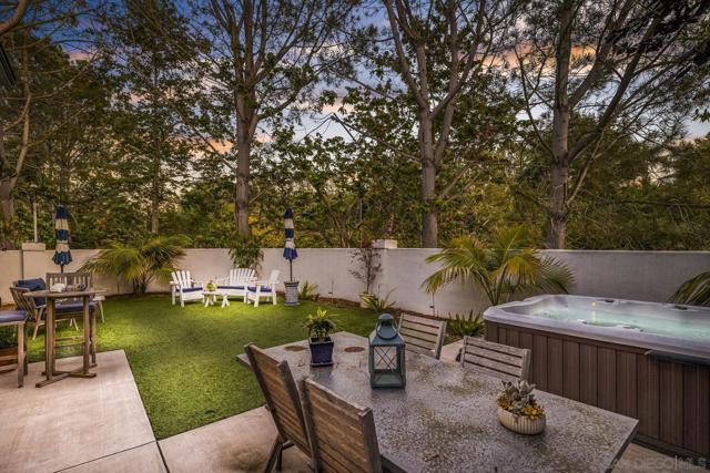 11225 Corte Isabelino, San Diego CA: https://media.crmls.org/mediaz/107f7d89-fd35-4cdb-808c-10453a09c597.jpg