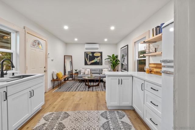 1203 N Normandie Ave, Los Angeles CA: https://media.crmls.org/mediaz/1080e0e7-1632-4285-a474-9854d46643a6.jpg