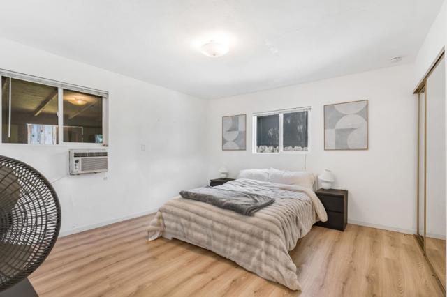 495 Bird Avenue, Los Gatos CA: https://media.crmls.org/mediaz/10819703-a72d-4f7d-94c7-ce0be5b1d041.jpg