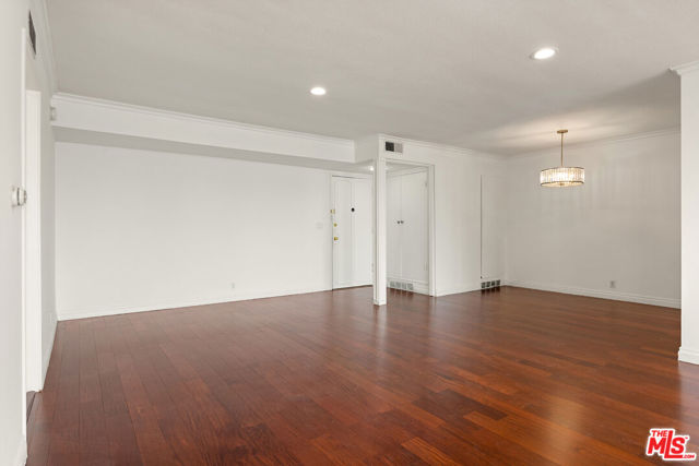 Drew Fenton | 289 S Barrington Avenue Los Angeles CA | MLS: 7268820 Drew Fenton | 289 S Barrington Avenue Los Angeles CA | MLS: 7268820