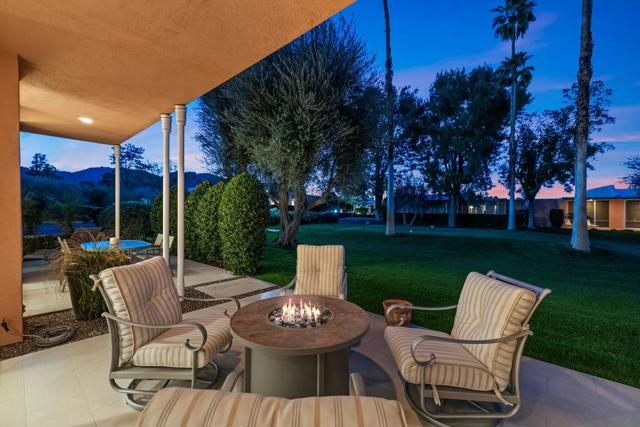 47360 Jadida Avenue, Palm Desert CA: https://media.crmls.org/mediaz/10820248-06a5-4861-94ca-25dcb49e495c.jpg