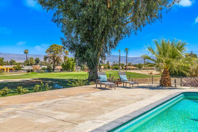 77310 Minnesota Avenue, Palm Desert CA: https://media.crmls.org/mediaz/10829d45-783d-490c-9caf-70eb5c474c80.jpg