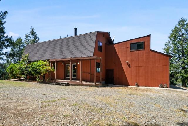1315 Sunset Ridge Road, Los Gatos CA: https://media.crmls.org/mediaz/108311c0-0e84-4804-9558-0c53904814e6.jpg
