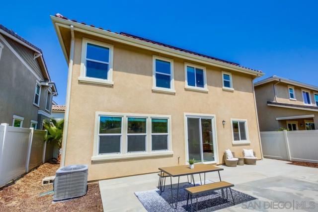 13216 Cuyamaca Vista Dr, Lakeside CA: https://media.crmls.org/mediaz/1083350f-6a7e-463d-ab95-8091456caf5a.jpg