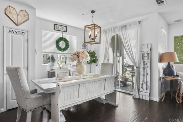 Image 4 of 28 For 1205 Paseo Sea Cliff  69