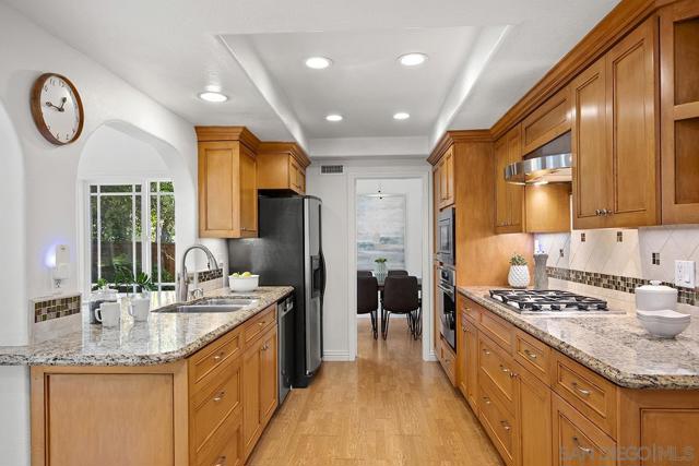 4635 Pauling Avenue, San Diego CA: https://media.crmls.org/mediaz/1085c74d-3c79-48b7-b16f-dbb721b68bda.jpg