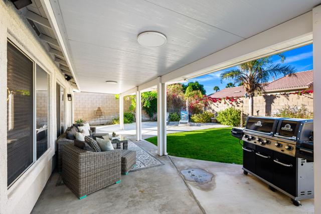79788 Dandelion Drive, La Quinta CA: https://media.crmls.org/mediaz/10872a2c-bdfb-4816-af52-274844938e65.jpg