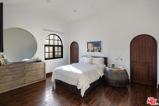 11937 West Sunset Boulevard, 4 photo 19