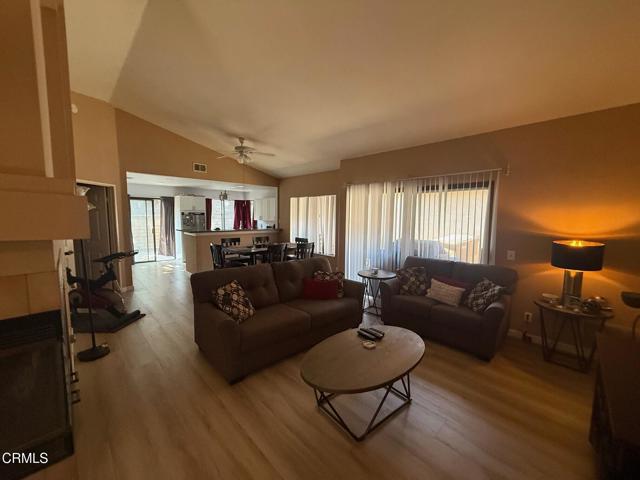 Image 6 of 13 For 369 Estancia Place