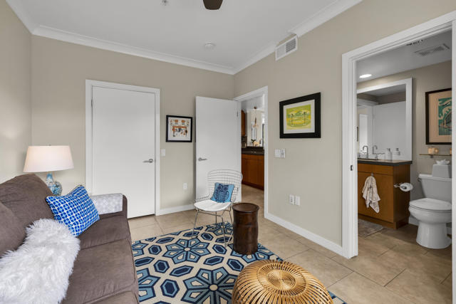 1028 E Palm Canyon Drive #207, Palm Springs, CA 92264