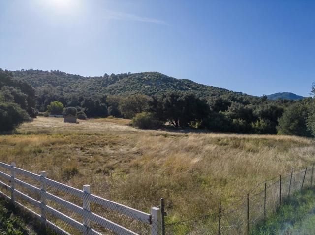 5750 Forest Meadows, Julian CA: https://media.crmls.org/mediaz/10889edd-9f2f-4f89-9b3f-ae993d8dcd15.jpg