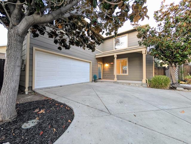 158 Fairview Ave, Bay Point CA: https://media.crmls.org/mediaz/1088d88f-a3a3-42c4-a935-f6e868b12aaa.jpg